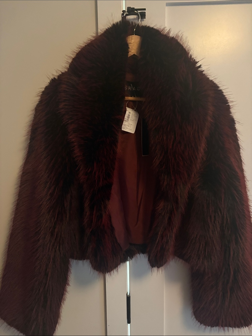 SACHI Deep Burgundy Plush Faux Fur Cropped Jacket
